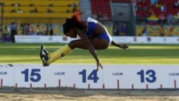 Caterine Ibarg&uuml;en gan&oacute; en 2015 oro en los Panamericanos, el Mundial de Atletismo y la Liga Diamante. 