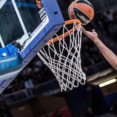 El Baskonia se precipita y Datome decide en el Fenerbahçe