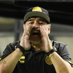 Maradona vota por Martino o Almeyda para dirigir Selección Mexicana