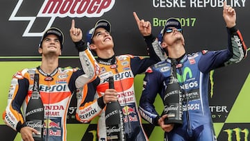 Triplete de Márquez, Pedrosa y Maverick para honrar a Nieto