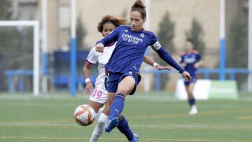 19/12/21 PARTIDO PRIMERA DIVISION FEMENINA 
 MADRID CFF - REAL MADRID FEMENINO 
 VICKY PETER 