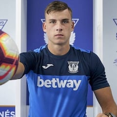 LaLiga comunica al Leganés que Lunin no podrá jugar con el 99