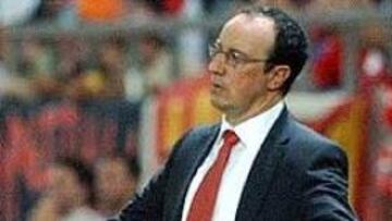 <b>DIFERENCIAS.</B> Rafa Benítez no olvida su paso por el Valencia y todo lo que allí vivió.