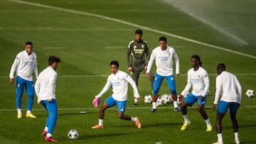 El Madrid apunta al liderato en Champions