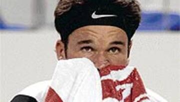 <b>ELIMINADO.</B> Moyá cayó en la segunda ronda.