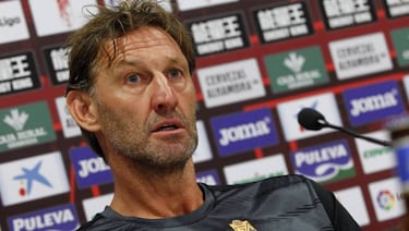 El efecto dominó va definiendo los banquillos de LaLiga