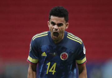 El cuadro Tricolor se impuso 3-2 ante el cuadro peruano con un genial Luis díaz que marcó dos goles en el estadio Mané Garrincha.