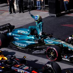 Magia y podio de Alonso