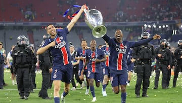 Atención al festejo entre Dembelé y Henry en televisión