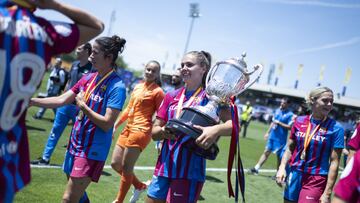 29/05/22 FUTBOL FEMENINO 
 FINAL COPA DE LA REINA 
 BARCELONA FEMENINO SPORTING DE HUELVA 
 ALEGRIA FINAL CAMPEONAS 