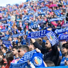 700 azulones en Valladolid