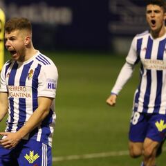 La Rosaleda se le resiste a la Ponferradina