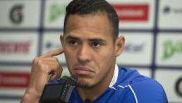 El mediocampista del Cruz Azul habló sobre el mal momento que vive el equipo y del próximo encuentro ante Toluca.
