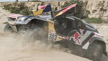 Carlos Sainz (ESP) of Team Peugeot Total races during stage 04 of Rally Dakar 2018 from Marcona to Marcona, Peru on January 09, 2018 // Marcelo Maragni/Red Bull Content Pool // P-20180109-00768 // Usage for editorial use only // Please go to www.redbullcontentpool.com for further information. //   FOTO: RED BULL
 RALLY DAKAR CUARTA ETAPA 4 
 SAN JUAN DE MARCONA - SAN JUAN DE MARCONA
 FOTO ENVIADA RAFA.PAYA.