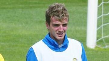 <b>CON GANAS. </b>El futbolista gallego Manu Barreiro es, hasta el momento, el máximo artillero del equipo amarillo en la pretemporada. El jugador confía en mantener la racha en el próximo ejercicio liguero.