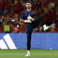 Unai Simón: “Cada balón que toca Haaland puede ser gol”