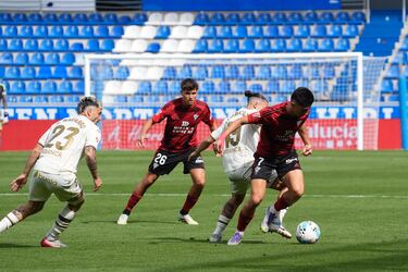 Con la mirada al cielo