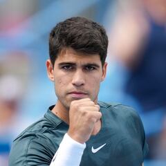 Alcaraz tira de ‘Rocky IV’ para ganar a Tommy Paul