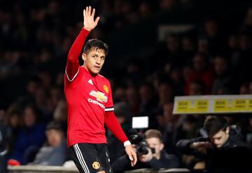 Soccer Football - FA Cup Fourth Round - Yeovil Town vs Manchester United - Huish Park, Yeovil, Britain - January 26, 2018   Manchester United’s Alexis Sanchez waves to the fans as he is substituted off   Action Images via Reuters/Paul Childs