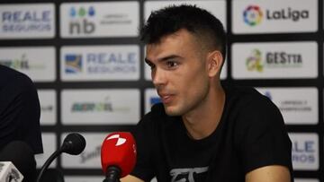 Bermejo, en su presentación con el Burgos.