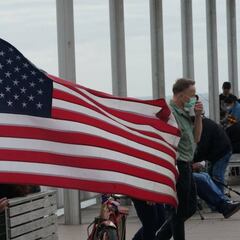 Memorial Day 2020: what is open on Monday? post offices, UPX, Fedex...