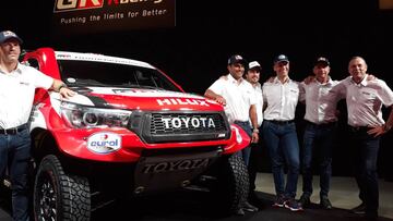 24/10/2019 AV.- Rally.- Fernando Alonso disputará el Dakar 2020 con el Toyota Gazoo Racing.
El piloto español Fernando Alonso correrá junto a Marc Coma como copiloto el próximo Rally Dakar, que se disputará en Arabia Saudí del 5 al 17 de enero de 2020, en el equipo oficial Toyota Gazoo Racing.
DEPORTES