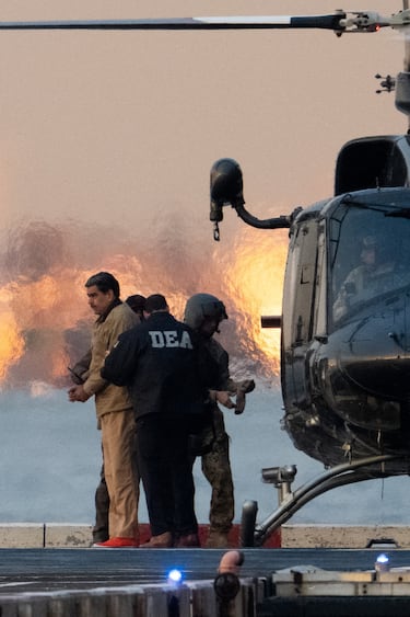 Nicolás Maduro durante el traslado al Tribunal. 