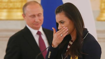 Yelena Isinbayeva junto al presidente Putin. 