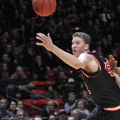 Los Lakers siguen de cerca al "nuevo Pau Gasol" austriaco