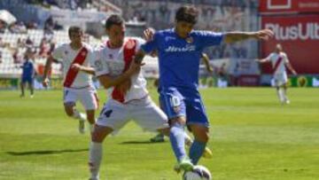 Arbilla, jugador del Rayo Vallecano, durante el partido del pasado domingo frente al Valencia.