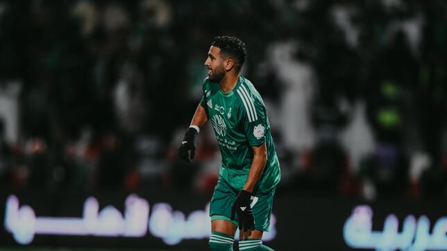 Mahrez, estrella olvidada en Arabia Saudí