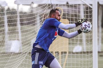 Millonarios entrenó en el Omni Champions Gate de Orlando antes de disputar el partido amistoso ante Atlético Nacional por la Florida Cup.