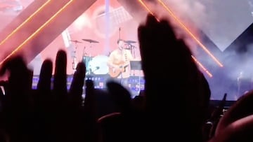 Manuel Carrasco le canta a Lim y al 'valencianismo' y el v¨ªdeo arrasa en redes
