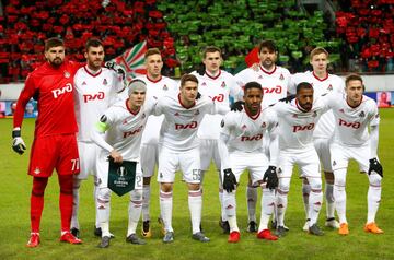 El once inicial del Lokomotiv.