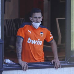 Oliva, el niño que dormía bajo la tribuna del Parque Central