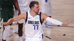 LAKE BUENA VISTA, FLORIDA - AUGUST 08: Luka Doncic #77 of the Dallas Mavericks reacts against the Milwaukee Bucks at The Arena at ESPN Wide World Of Sports Complex on August 08, 2020 in Lake Buena Vista, Florida. NOTE TO USER: User expressly acknowledges and agrees that, by downloading and or using this photograph, User is consenting to the terms and conditions of the Getty Images License Agreement.   Kevin C. Cox/Getty Images/AFP
 == FOR NEWSPAPERS, INTERNET, TELCOS &amp; TELEVISION USE ONLY ==