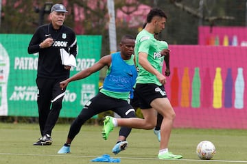 El equipo verdolaga se prepara para enfrentar una intensa semana con dos juegos trascendentales en el Atanasio ante el equipo caleño en el torneo local y Melgar por Copa Libertadores