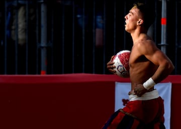 Calcio Storico Fiorentino, la modalidad de fútbol más violenta