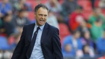 Caparrós: "Hasta el final de Liga hay que apretar los puños"