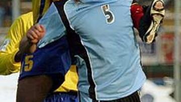 <b>LUCHADOR. </B>Marcelo Sosa no se resiste a su suplencia.