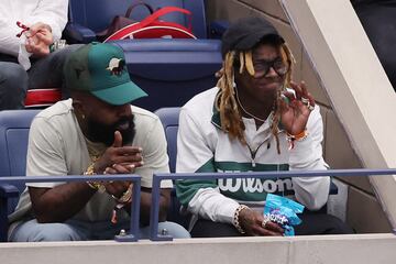 Lil Wayne durante la final del US Open entre Novak Djokovic y Daniil Medvedev en el USTA Billie Jean King National Tennis Center.