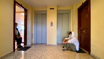 El emotivo reencuentro de una abuela y su nieto casi un año después
