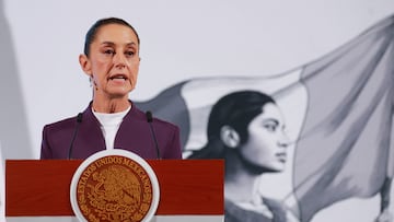 Mexican President Claudia Sheinbaum holds a press conference to announce response to U.S. tariffs, at National Palace in Mexico City, Mexico March 4, 2025 REUTERS/Raquel Cunha