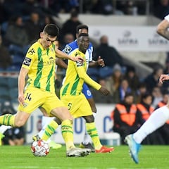 Pepelu, el único cedido que pasa el corte en el Levante