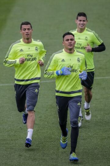 Cristiano Ronaldo, Keylor Navas y James.