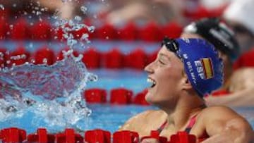 La espa&ntilde;ola Mireia Belmonte celebra su medalla de plata en los 400m estilos femeninos de los pasados Campeonatos del Mundo de Nataci&oacute;n.