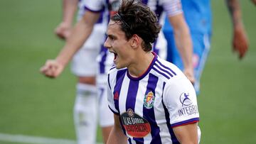 VALLADOLID, SPAIN - JUNE 23: Enes Unal of Real Valladolid celebrates 1-1 during the La Liga Santander  match between Real Valladolid v Getafe at the Jos&eacute; Zorrilla stadium  on June 23, 2020 in Valladolid Spain (Photo by David S. Bustamante/Soccrates