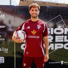 Rueda: “Tengo ganas de poner al Albacete lo más arriba posible”