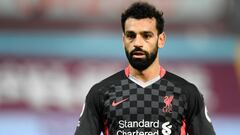 FILE PHOTO: Soccer Football - Premier League - Aston Villa v Liverpool - Villa Park, Birmingham, Britain - October 4, 2020. Liverpool&#039;s Mohamed Salah. Pool via REUTERS/Peter Powell EDITORIAL USE ONLY. No use with unauthorized audio, video, data, fixt