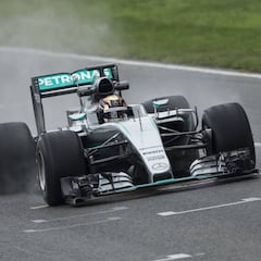 Rosberg y Wehrlein rodaron en Montmeló con los Pirelli 2017
